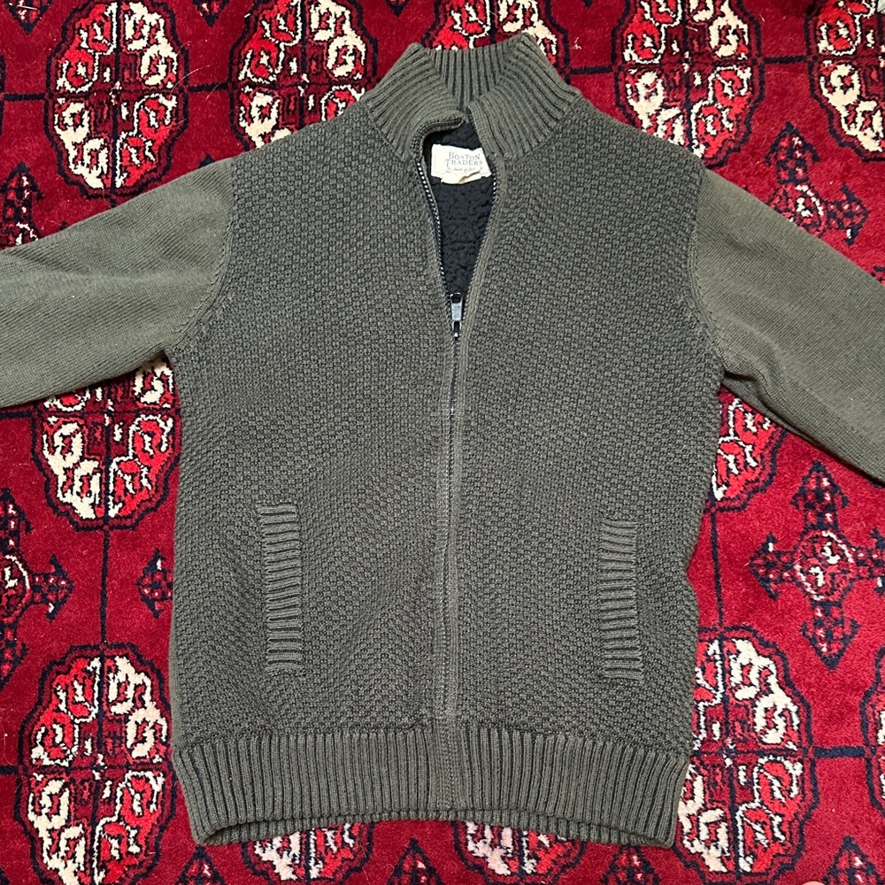 Boston Traders boys size 10/12 Olive color Zip-Up Sweater